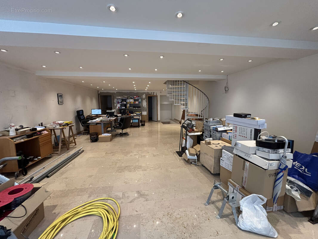 Appartement à PARIS-19E