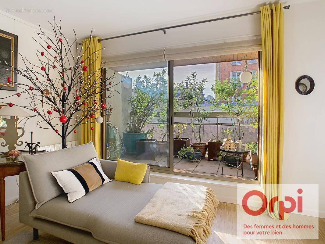 Appartement à ISSY-LES-MOULINEAUX