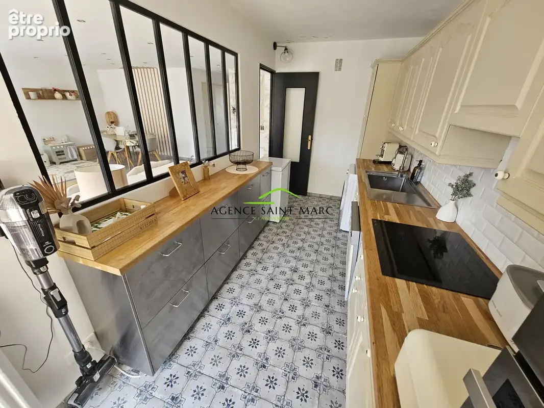Mandelieu La Napoule - Bel appartement 3 pièces - photo 9