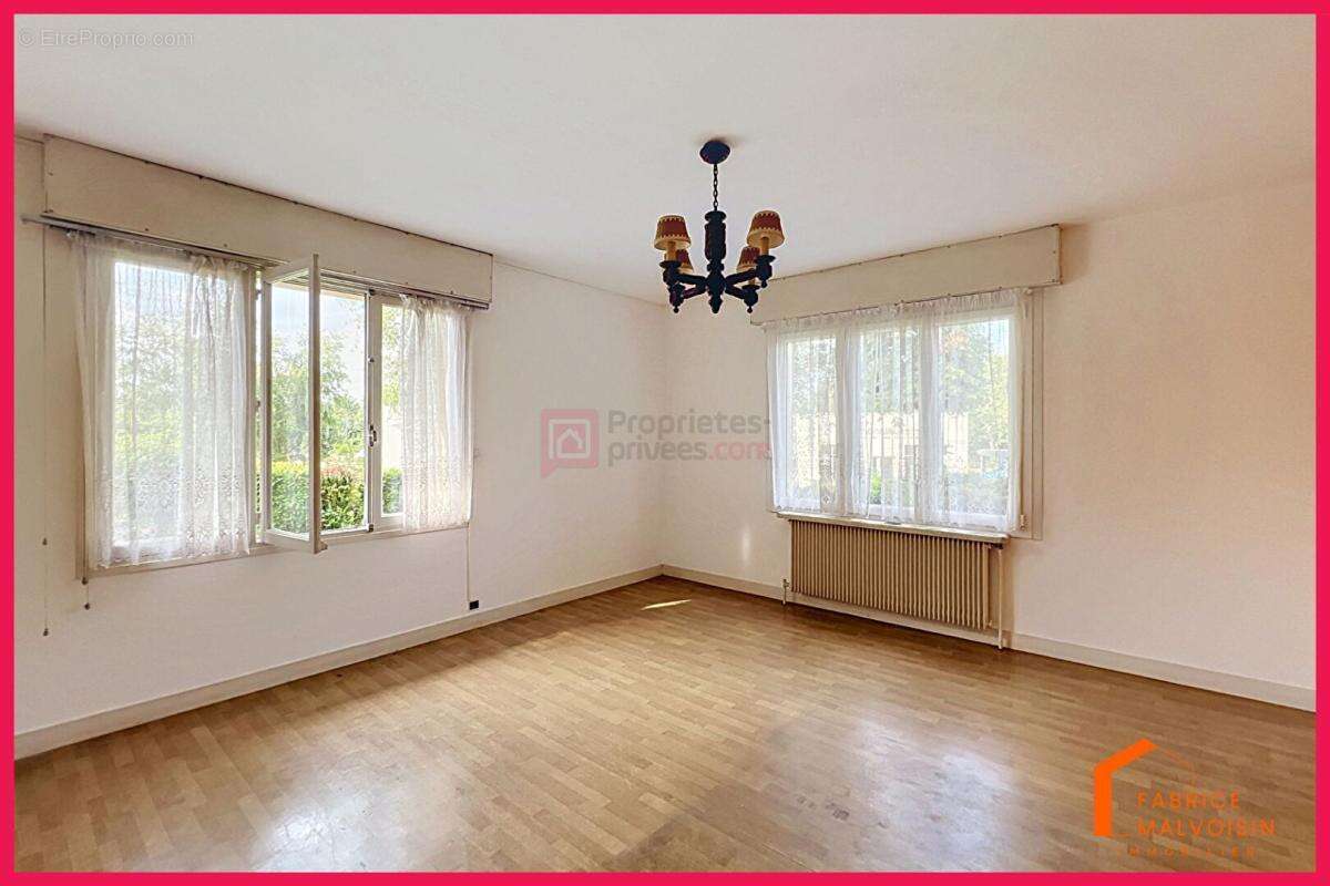 Maison Attin 7 pièce(s) 219 m2 - photo 12