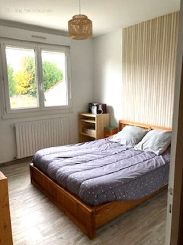 Maison à NIEUL-LE-DOLENT