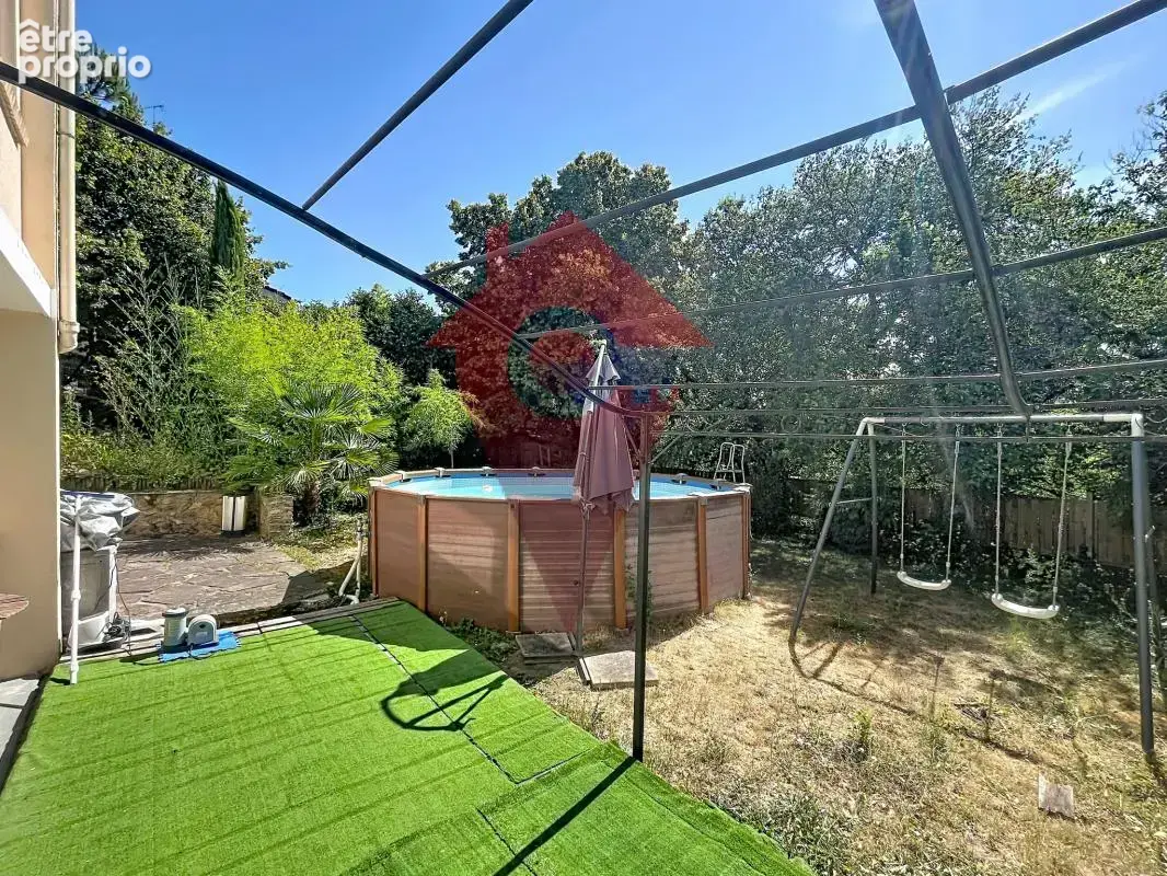 Maison familiale de 123 m2 avec 4 chambres, jardin et pisci - photo 18