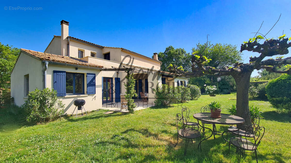 Maison à UZES