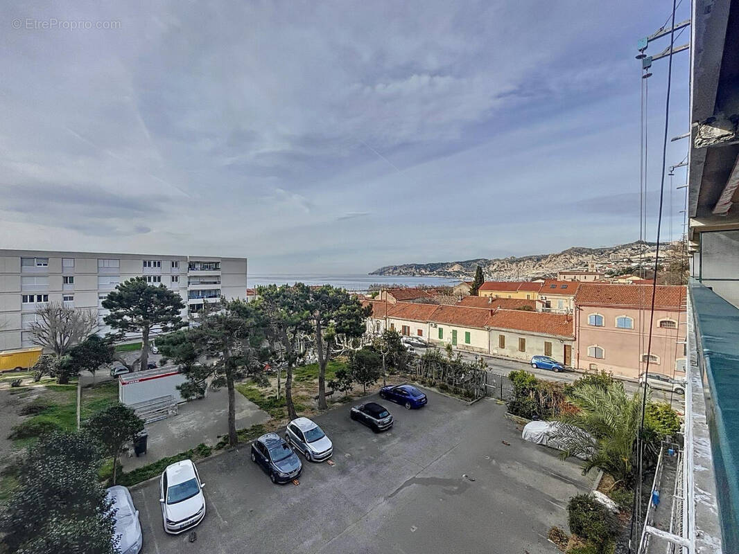 Appartement à MARSEILLE-16E