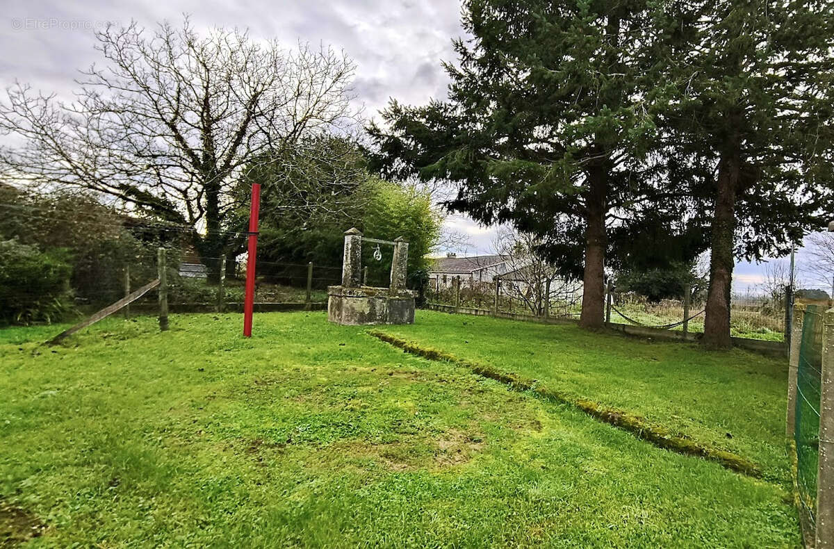 Maison à SAINT-CIERS-SUR-GIRONDE