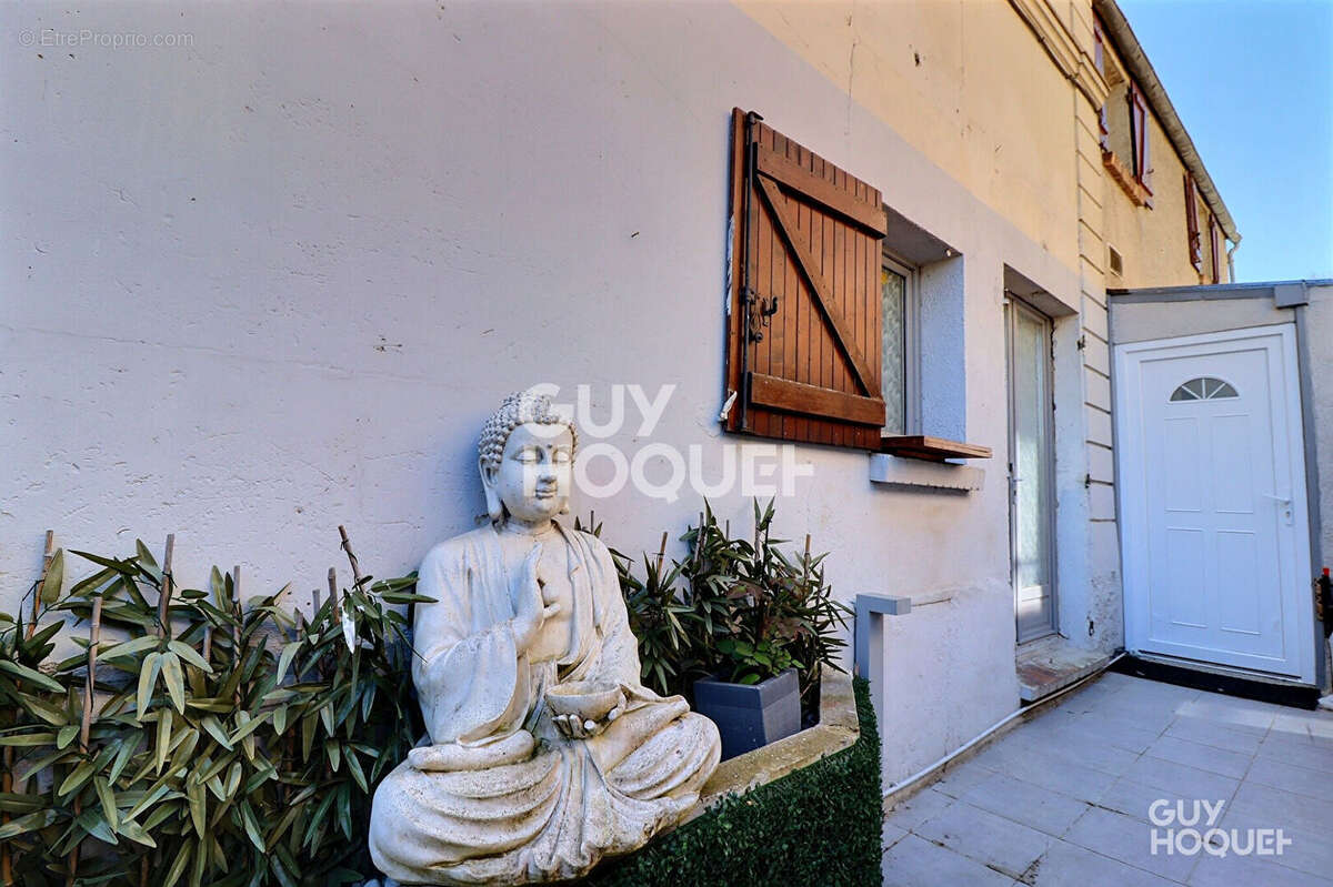 Maison à SAINT-VRAIN