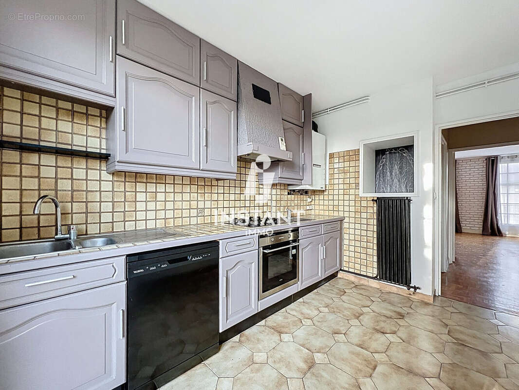 Appartement à SAVIGNY-SUR-ORGE