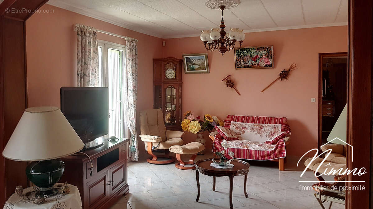 Maison à SAINT-AMBROIX