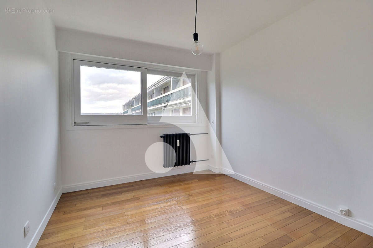 Appartement à SAINT-GRATIEN