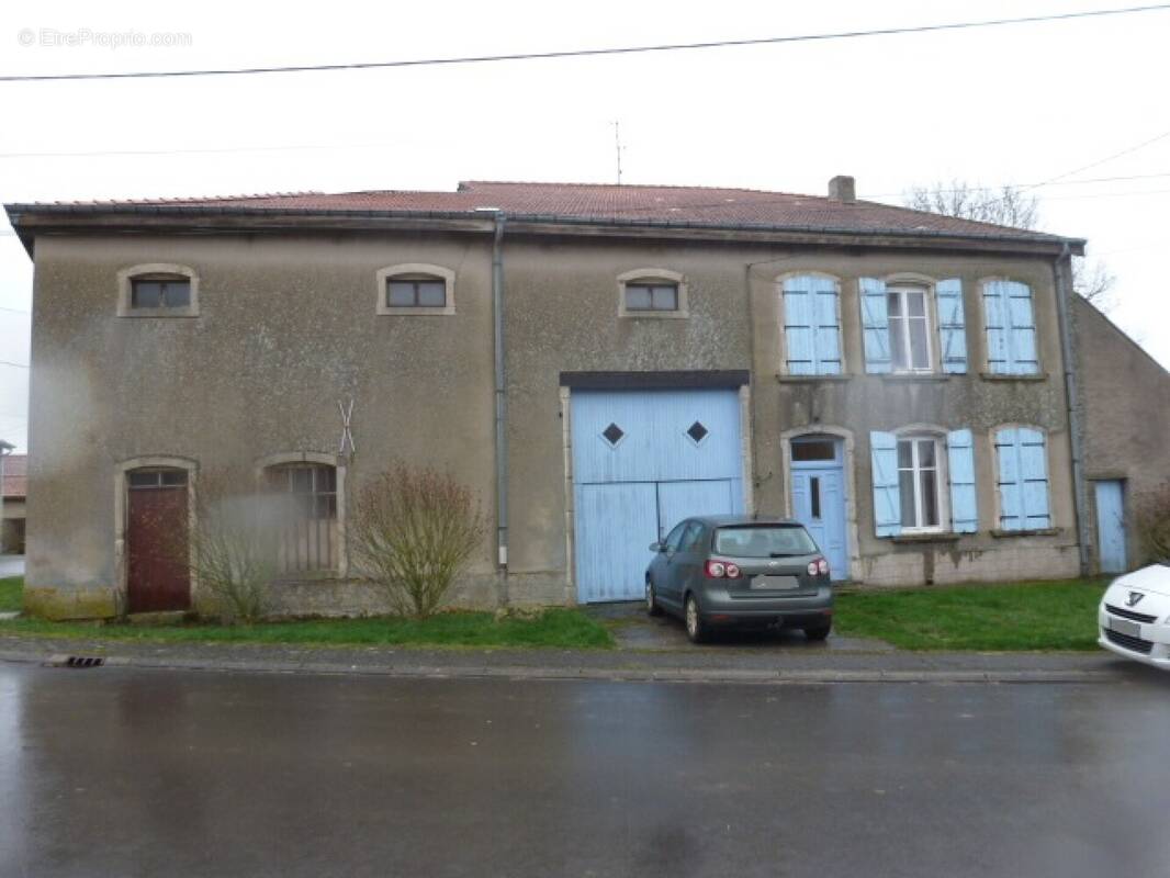 Maison à CHICOURT