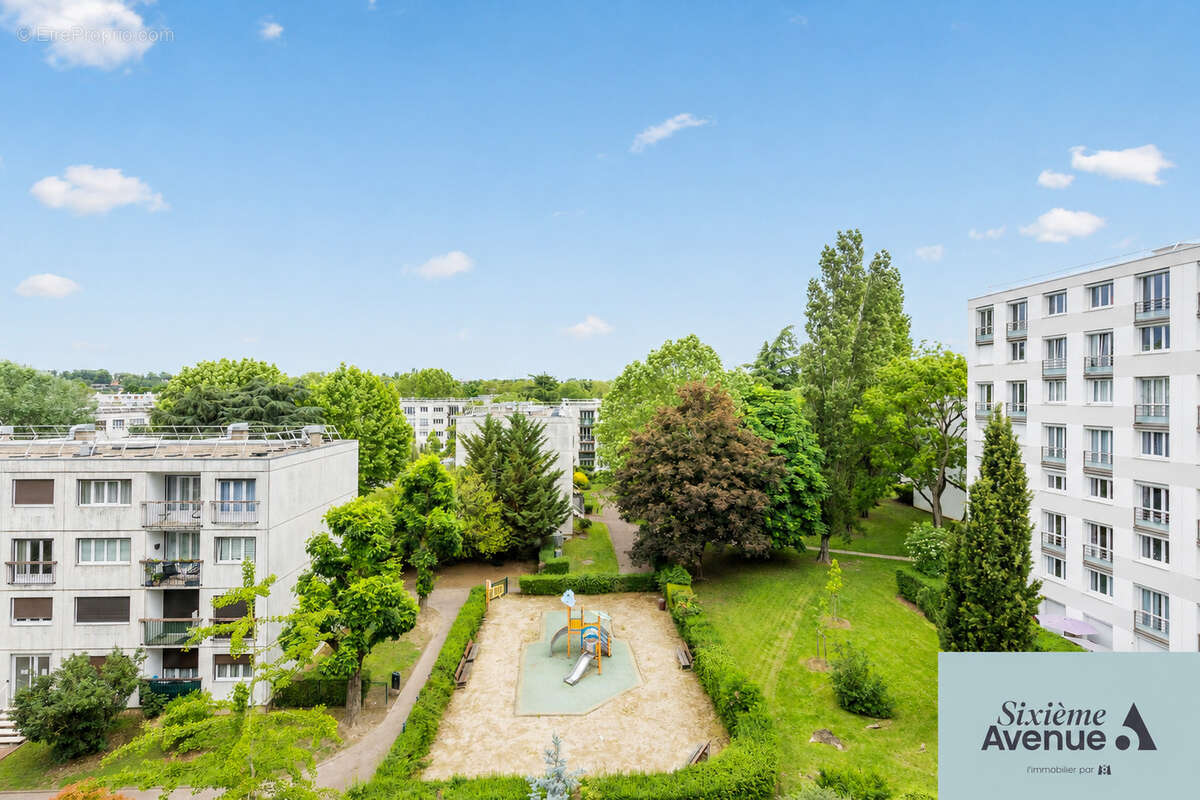 Appartement à CHILLY-MAZARIN