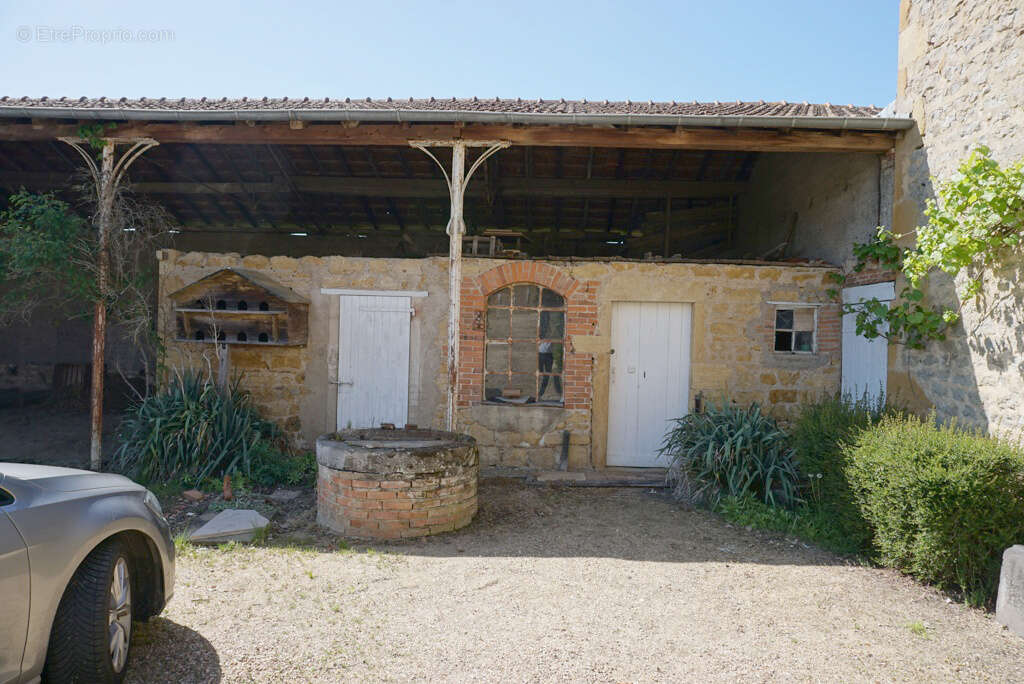 Maison à PARAY-LE-MONIAL
