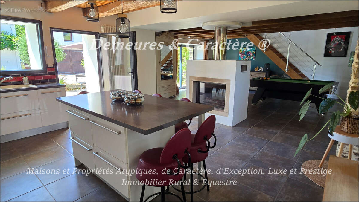 Maison avec piscine et dépendances - photo 7