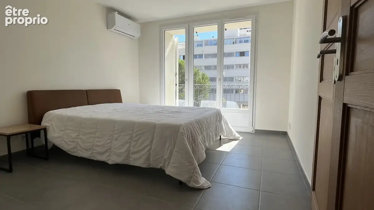 Appartement T3 lumineux avec grande terrasse au coeur de Sainte-Maxime - photo 7