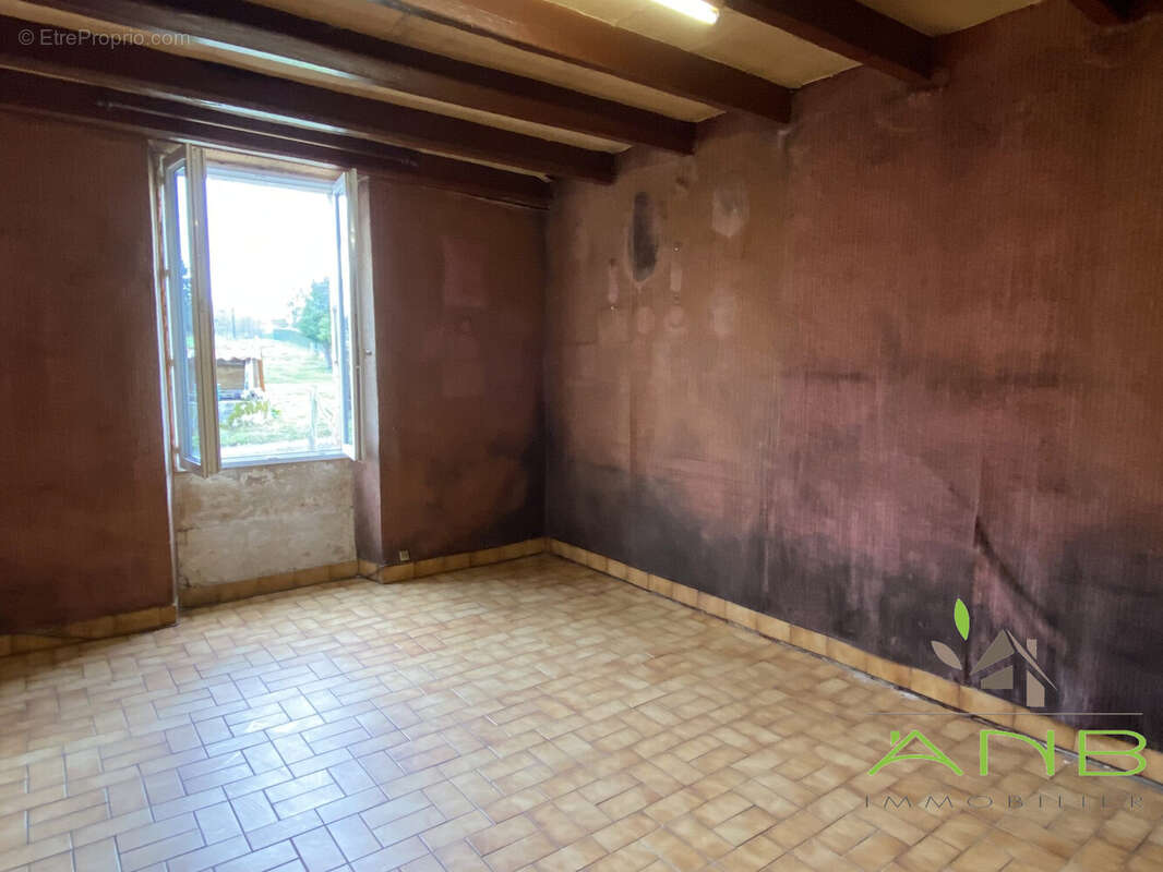 Maison à LE LINDOIS