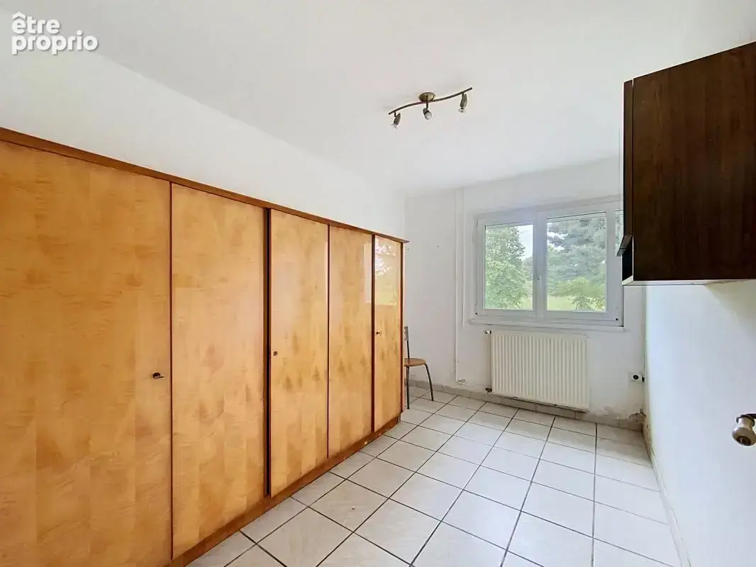 Maison - 5 Chambres - Véranda - Garage - Jardin - Annexe - photo 15