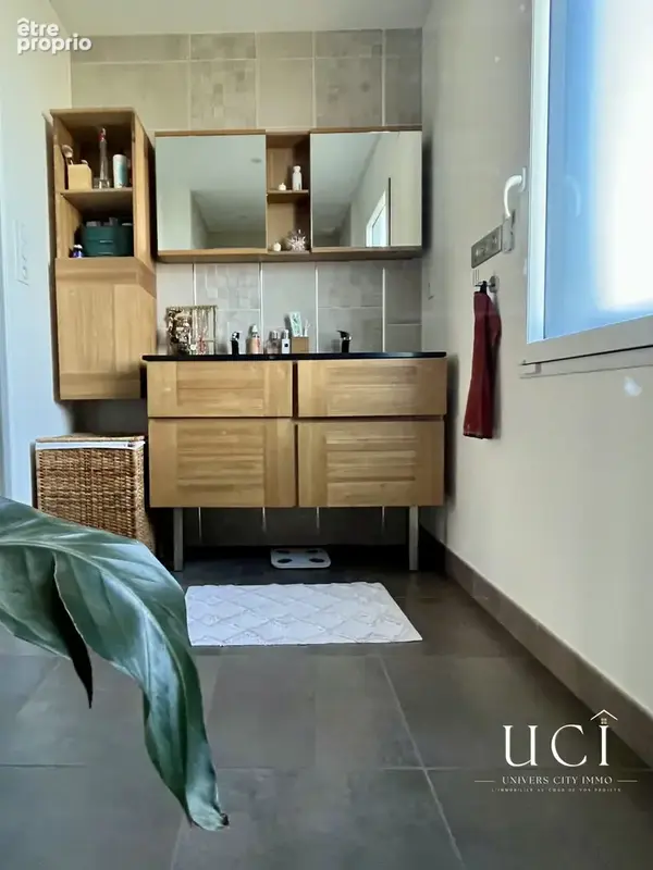 Maison 7 pièces 159 m² à vendre à Le Lion-D'angers (49220) - photo 5