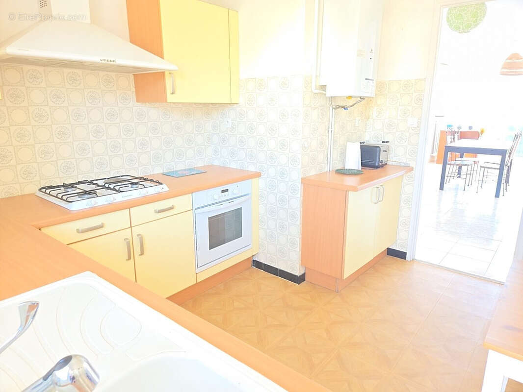Appartement à LA VALETTE-DU-VAR