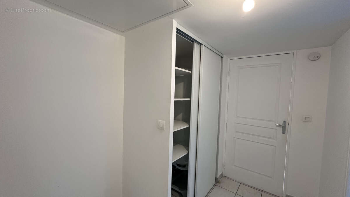 Appartement à HYERES