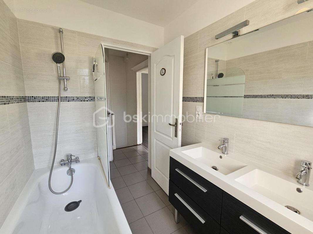 Maison à NOISY-LE-SEC