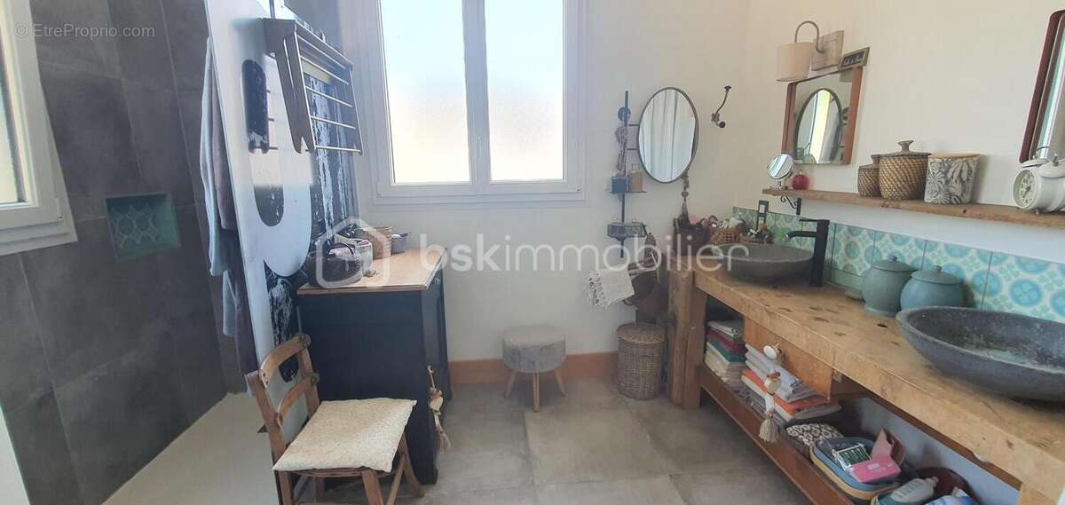 Maison de charme, dans un quartier paisible - photo 12