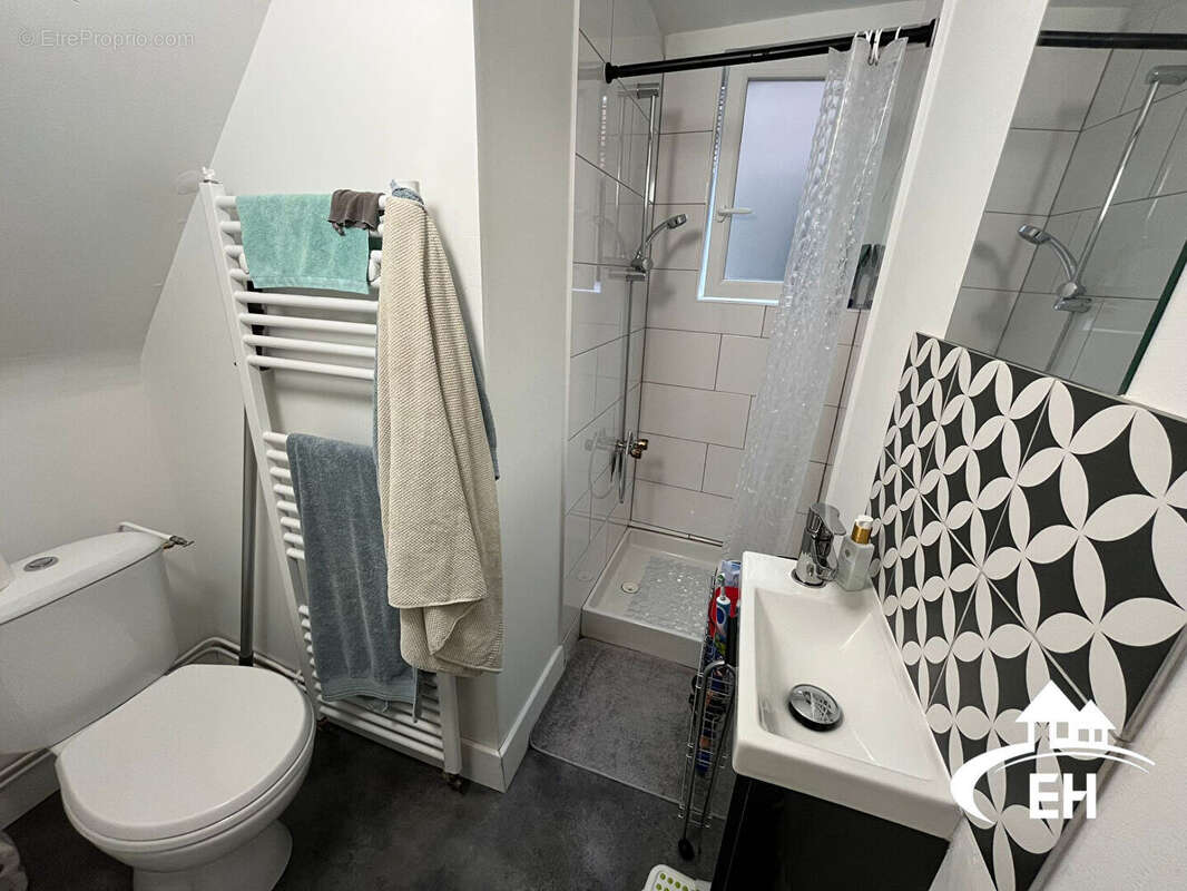 Maison de ville entierement renovée - photo 6