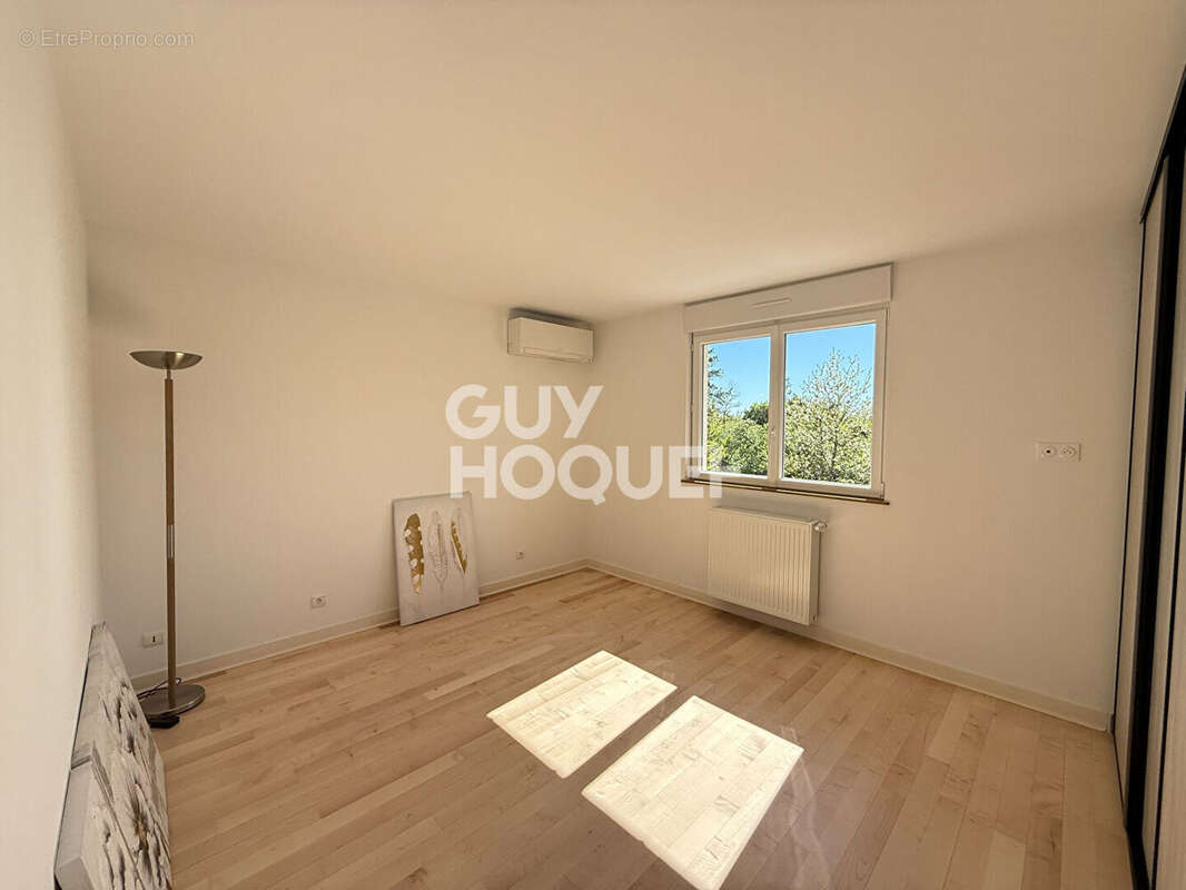 Maison à SAINT-DOULCHARD