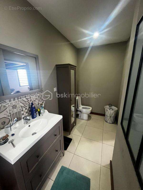 Maison à LES AVIRONS