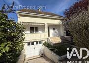 Photo 1 - Maison à PONT-SAINTE-MARIE