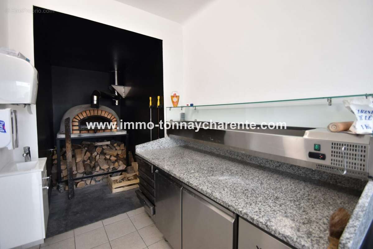 Maison à TONNAY-CHARENTE