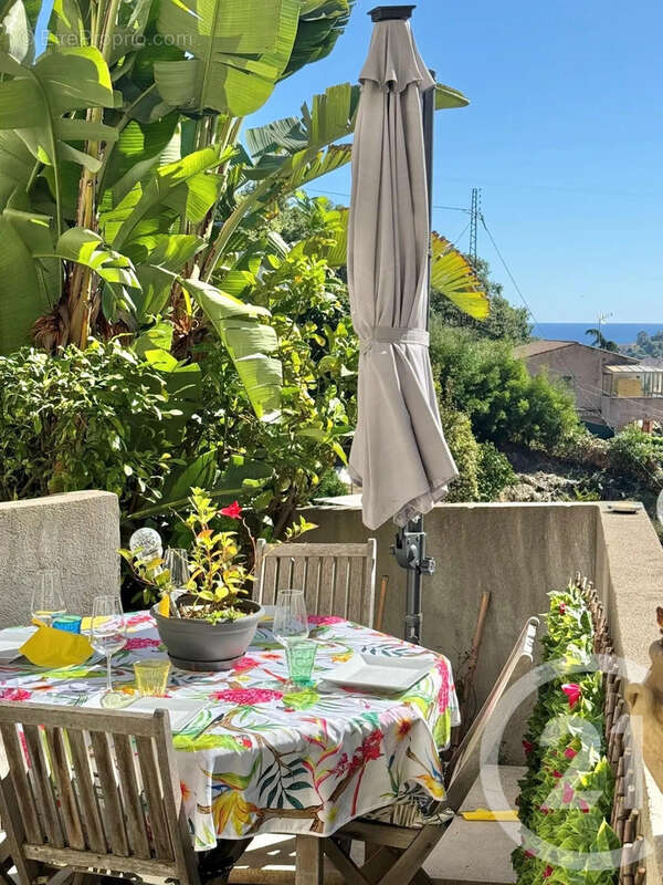Appartement à MENTON