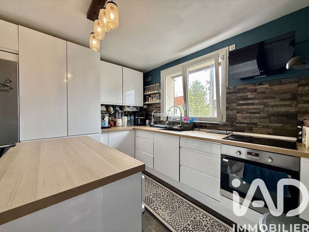 Photo 5 - Maison à CLICHY-SOUS-BOIS