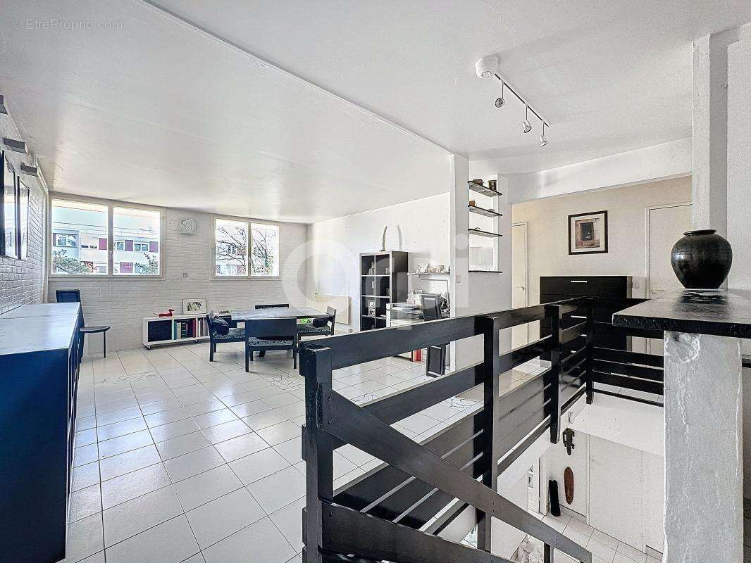 Appartement à FONTENAY-SOUS-BOIS