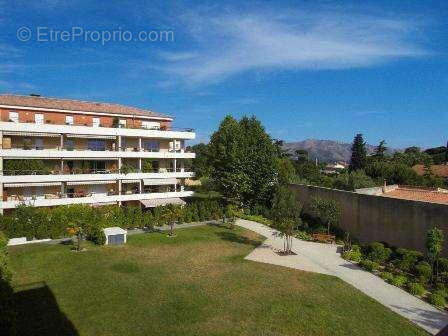 Appartement à MARSEILLE-12E