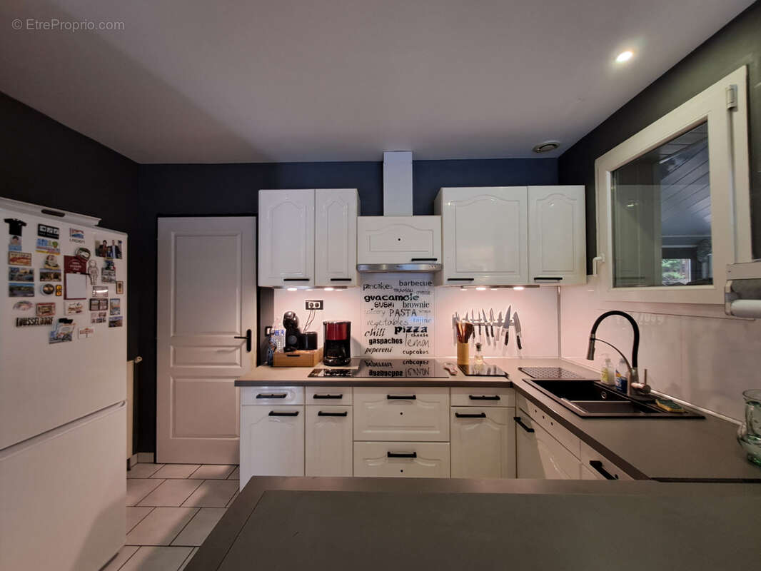 Maison à PORT-SAINTE-MARIE