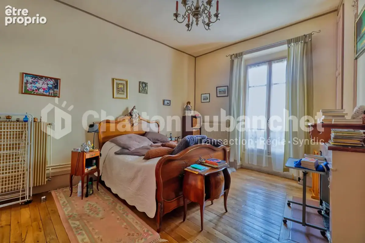 Roanne, Appartement de 164.78 m² - photo 8