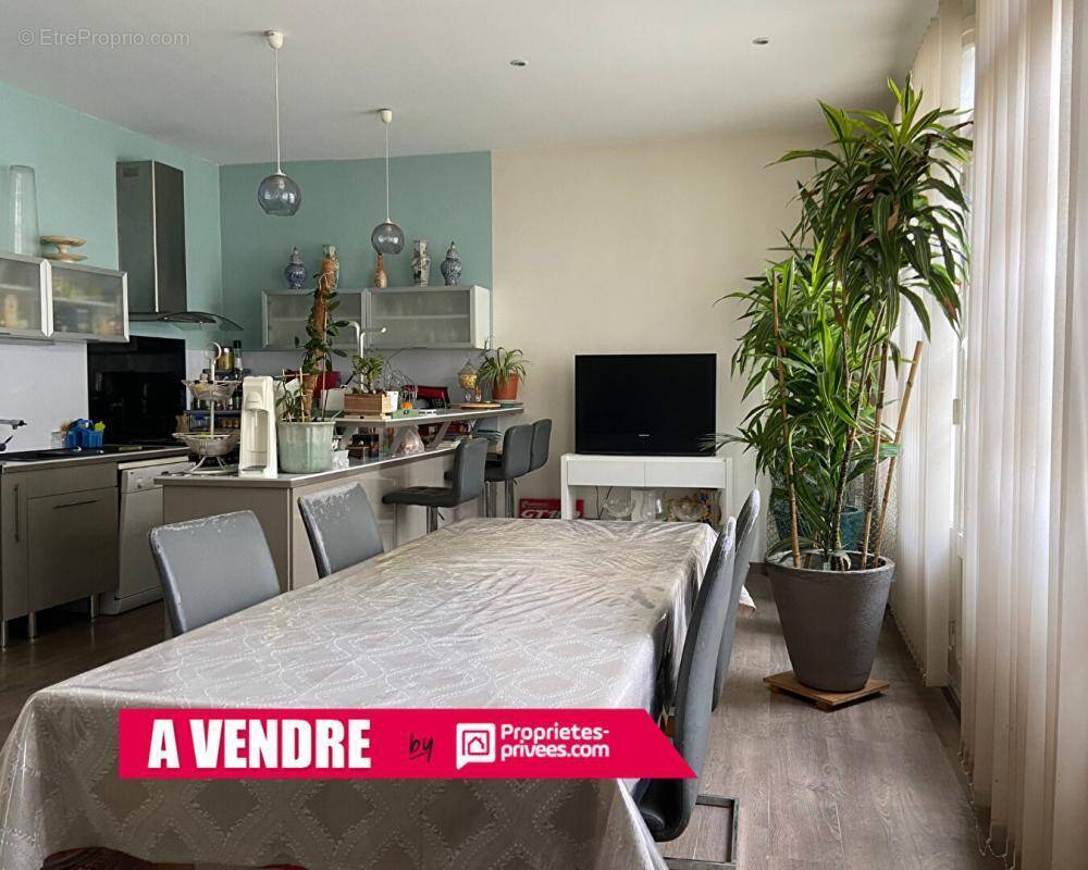 Appartement à SABLE-SUR-SARTHE