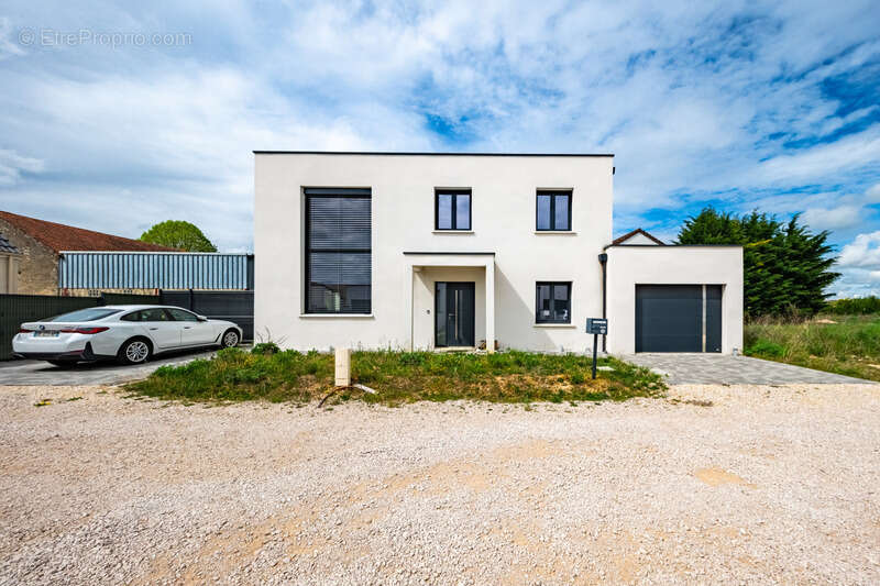 Maison à vendre 6 pièces GENLIS (21) - photo 12