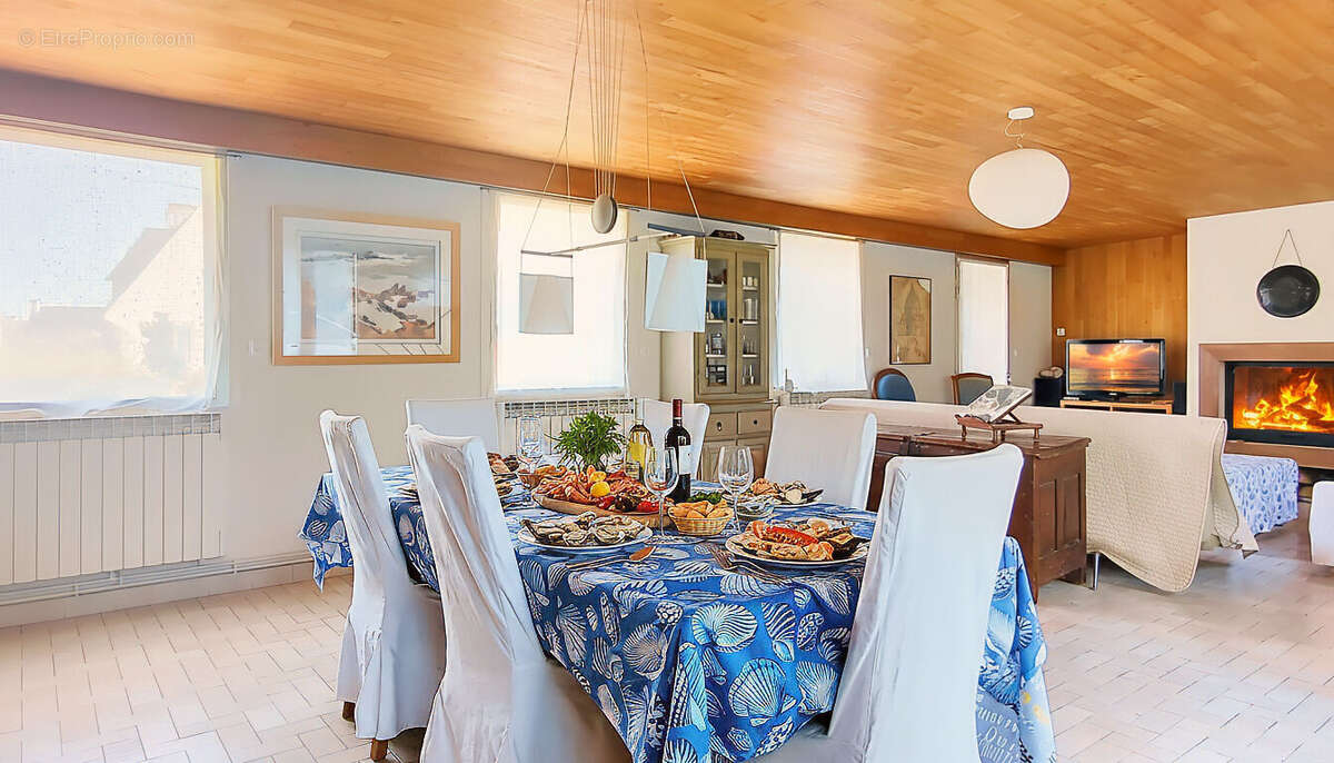 Maison de Prestige  à Tréguier : 5 Chambres + Appartement T3 Indépendant - photo 3