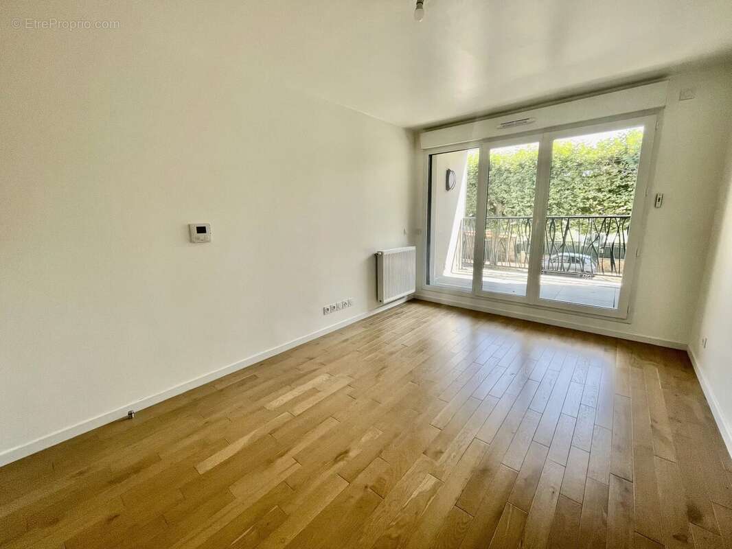 Appartement à LE PERREUX-SUR-MARNE