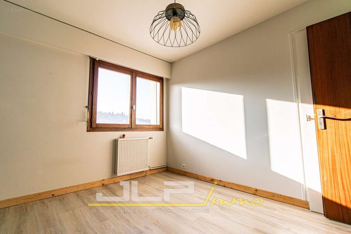 Appartement à SAINT-GERVAIS-LES-BAINS