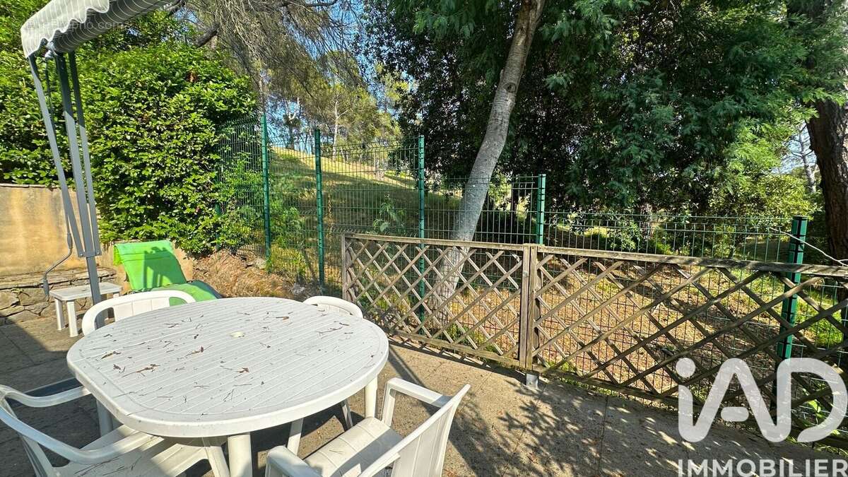 Photo 5 - Terrain à FREJUS