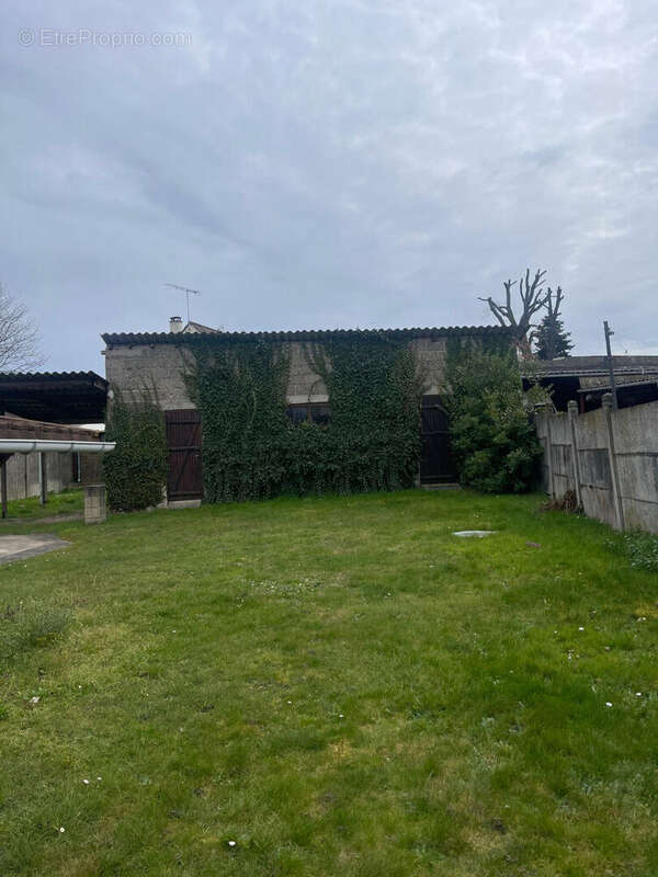 Maison à DAMMARIE-LES-LYS