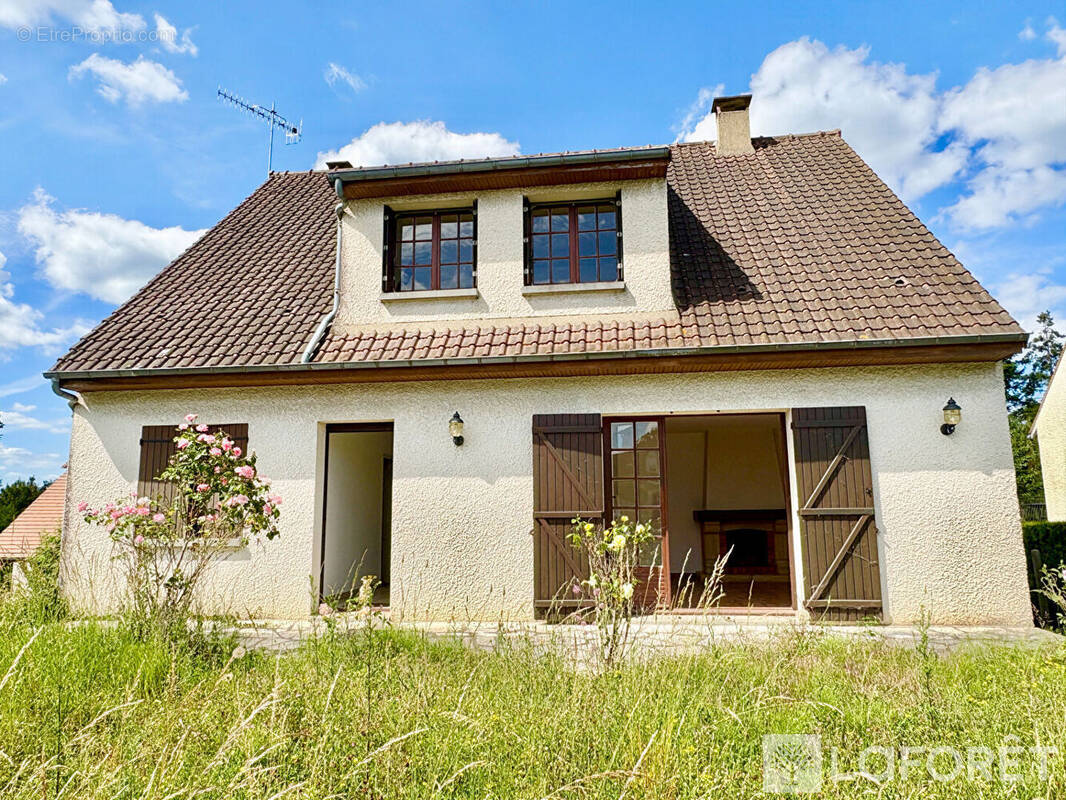 Maison à SAMOREAU