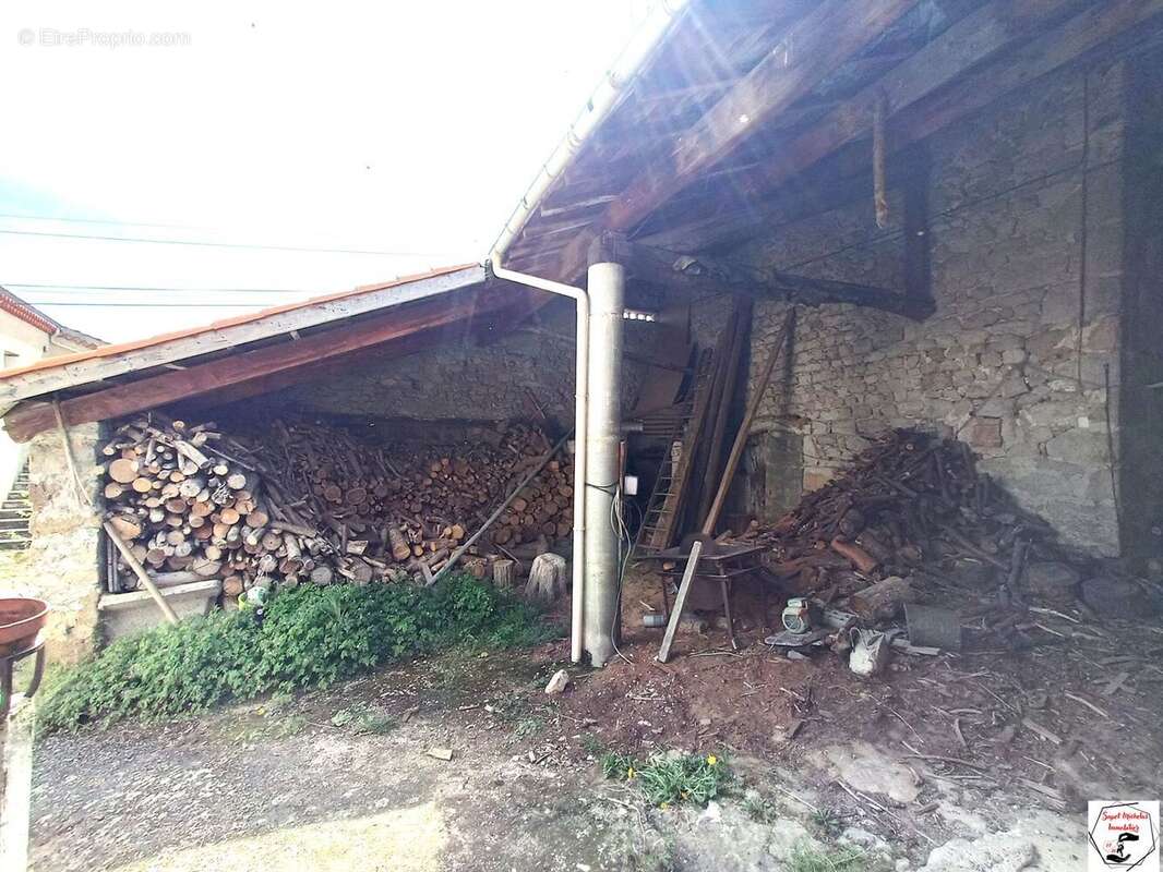 Maison à COLOMBIER-LE-VIEUX