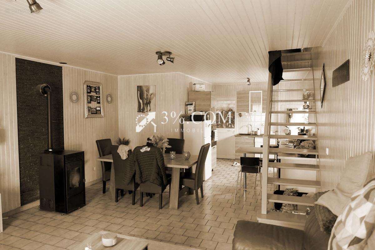 Maison à PREUSEVILLE