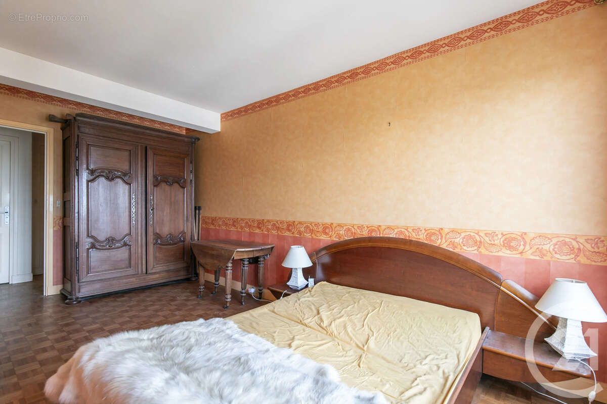 Appartement à CHAMPIGNY-SUR-MARNE