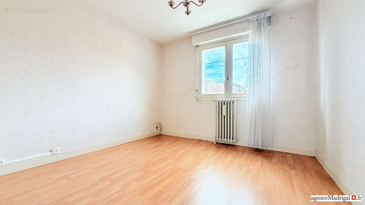 Appartement à VOIRON
