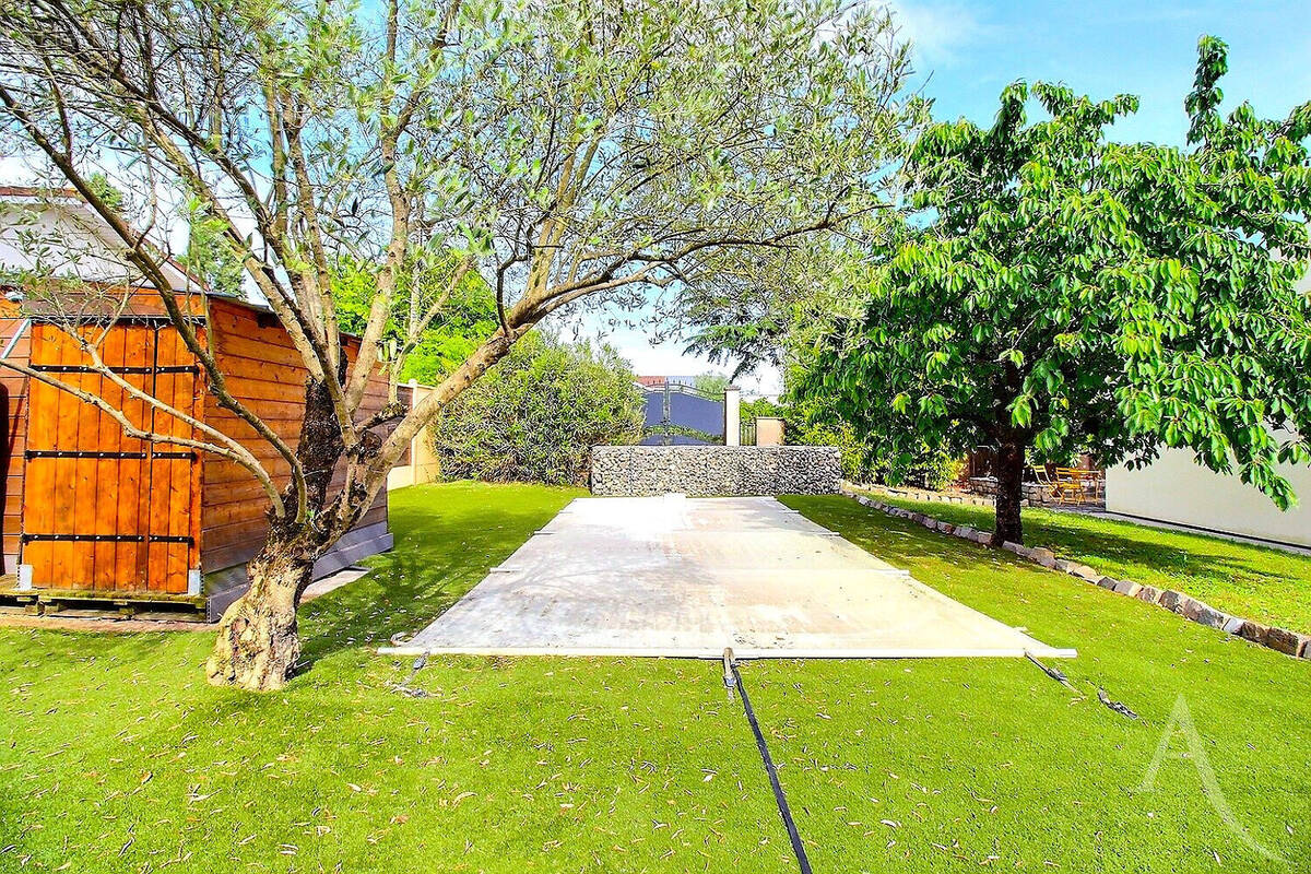 Maison à VILLENAVE-D'ORNON