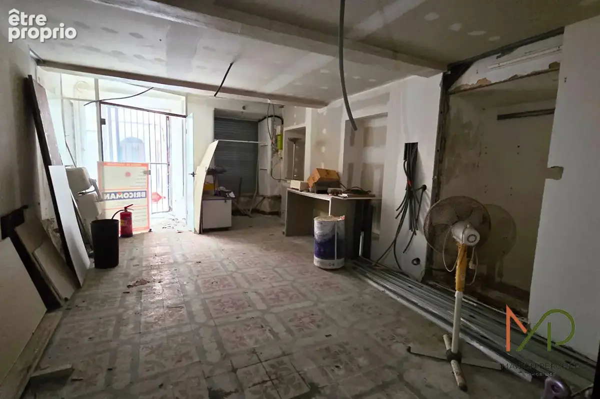 Local commercial Trans En Provence 78 m2 (local + cave) - photo 3